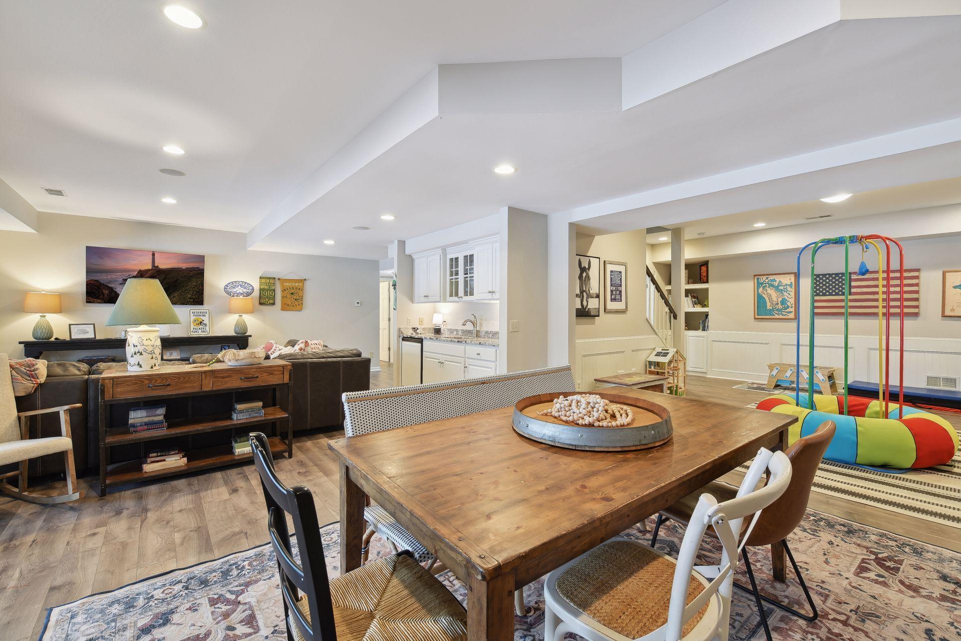 2765 Capriole Drive