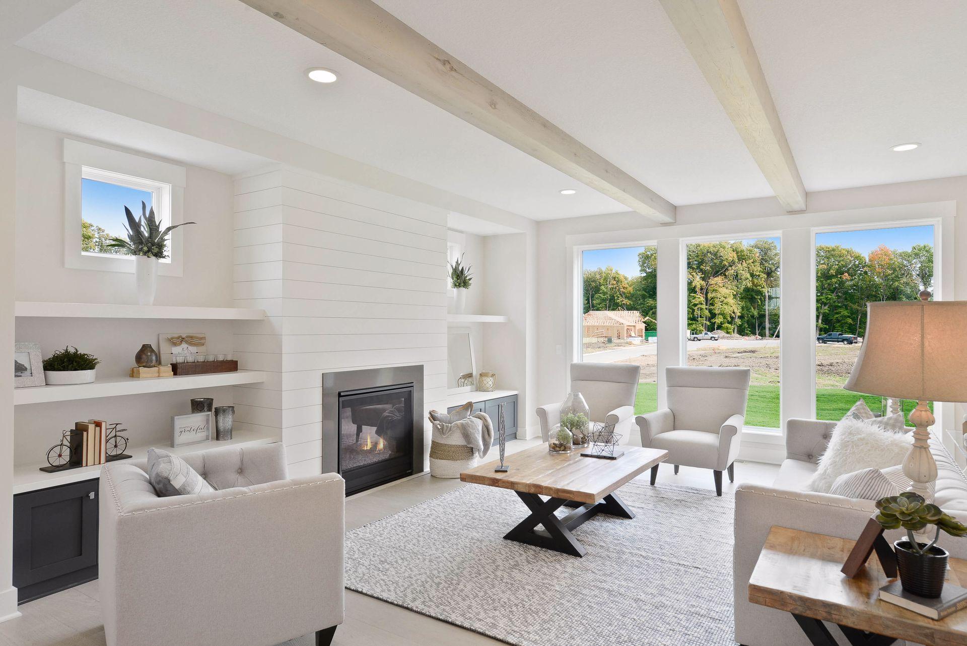 4590 Sunset Lane