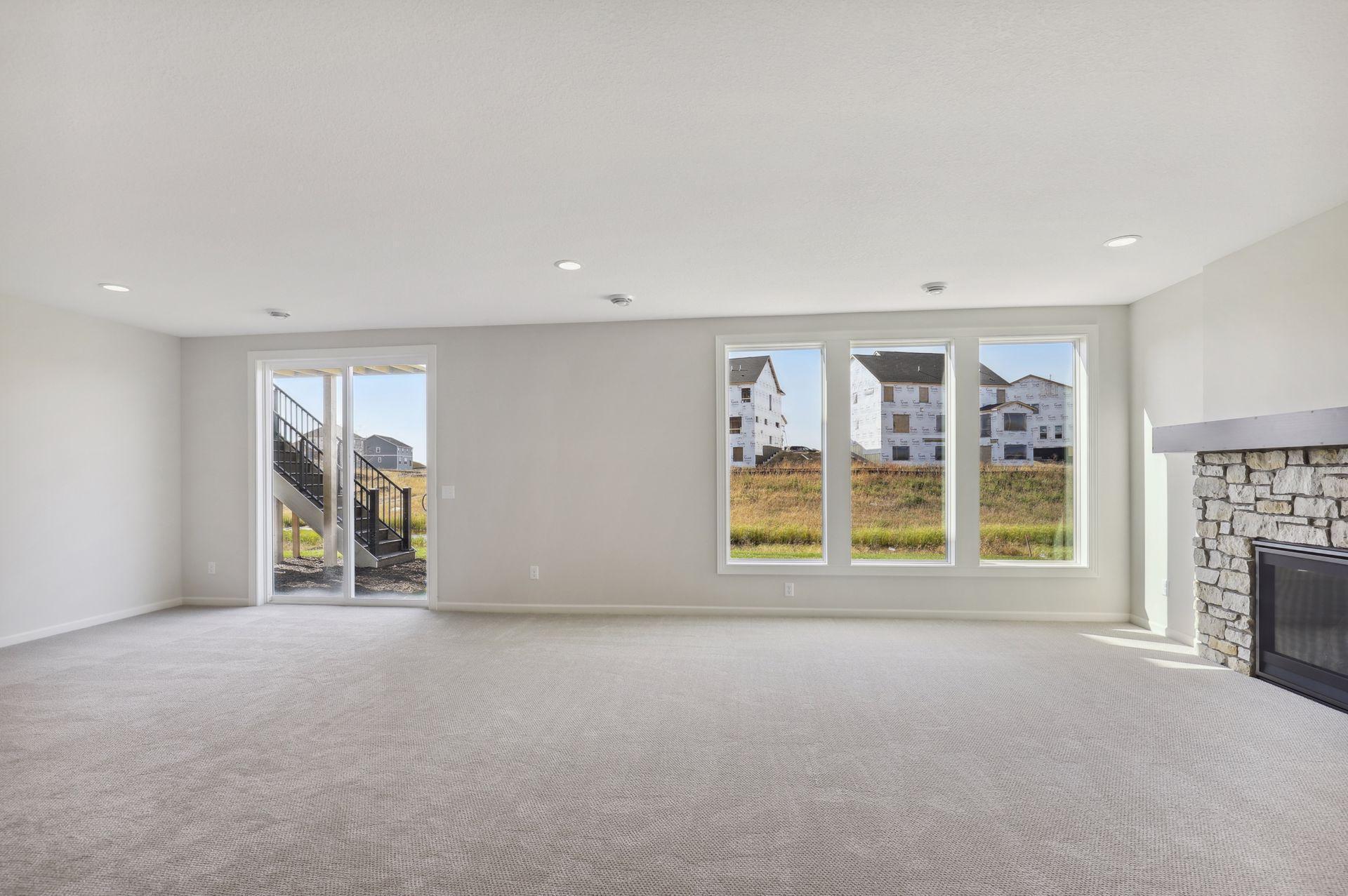 4587 Meadowview Lane