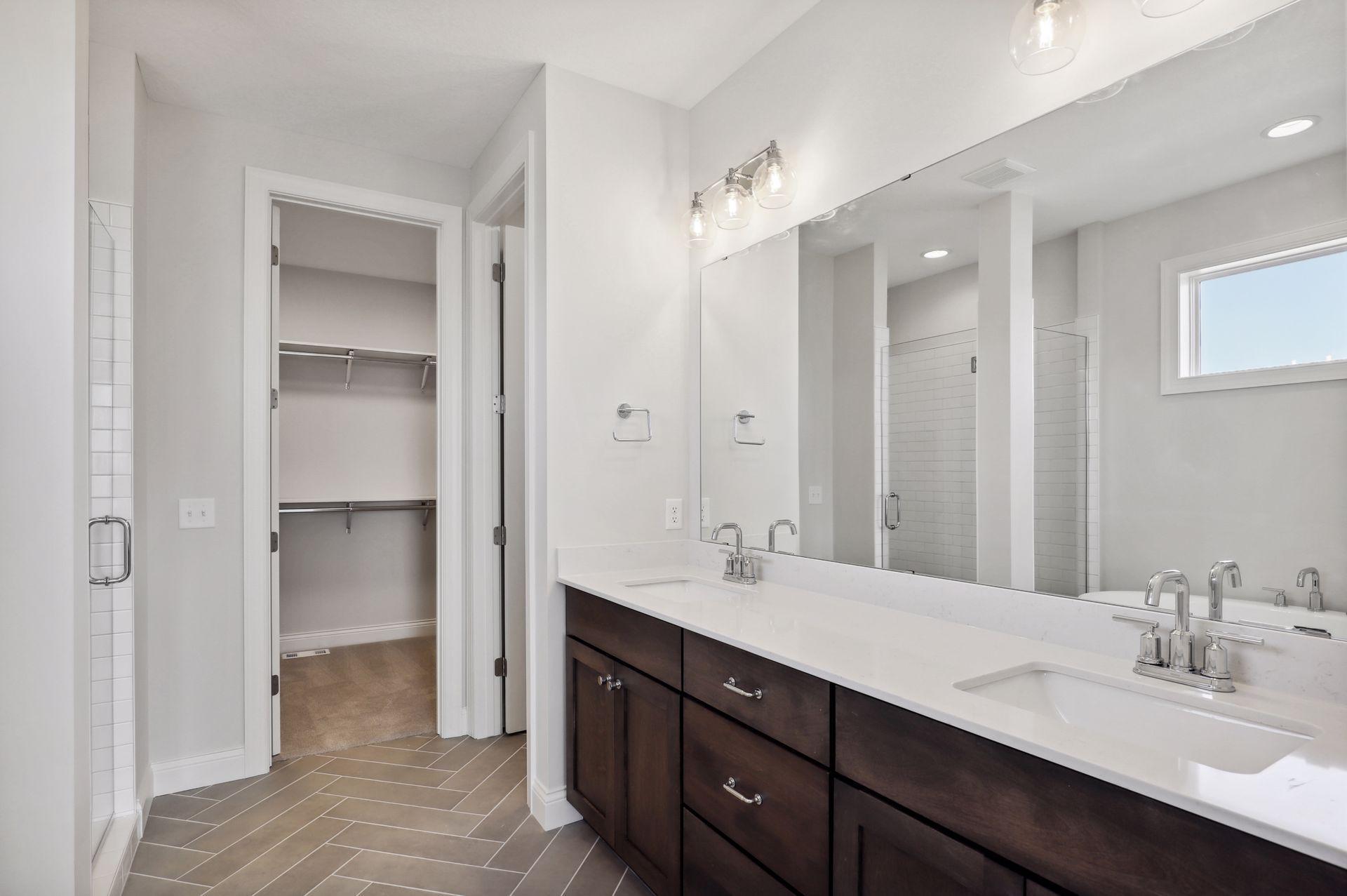 4587 Meadowview Lane
