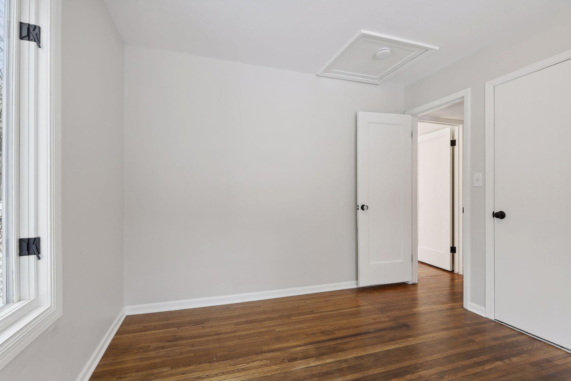 1118 Saint Paul Avenue