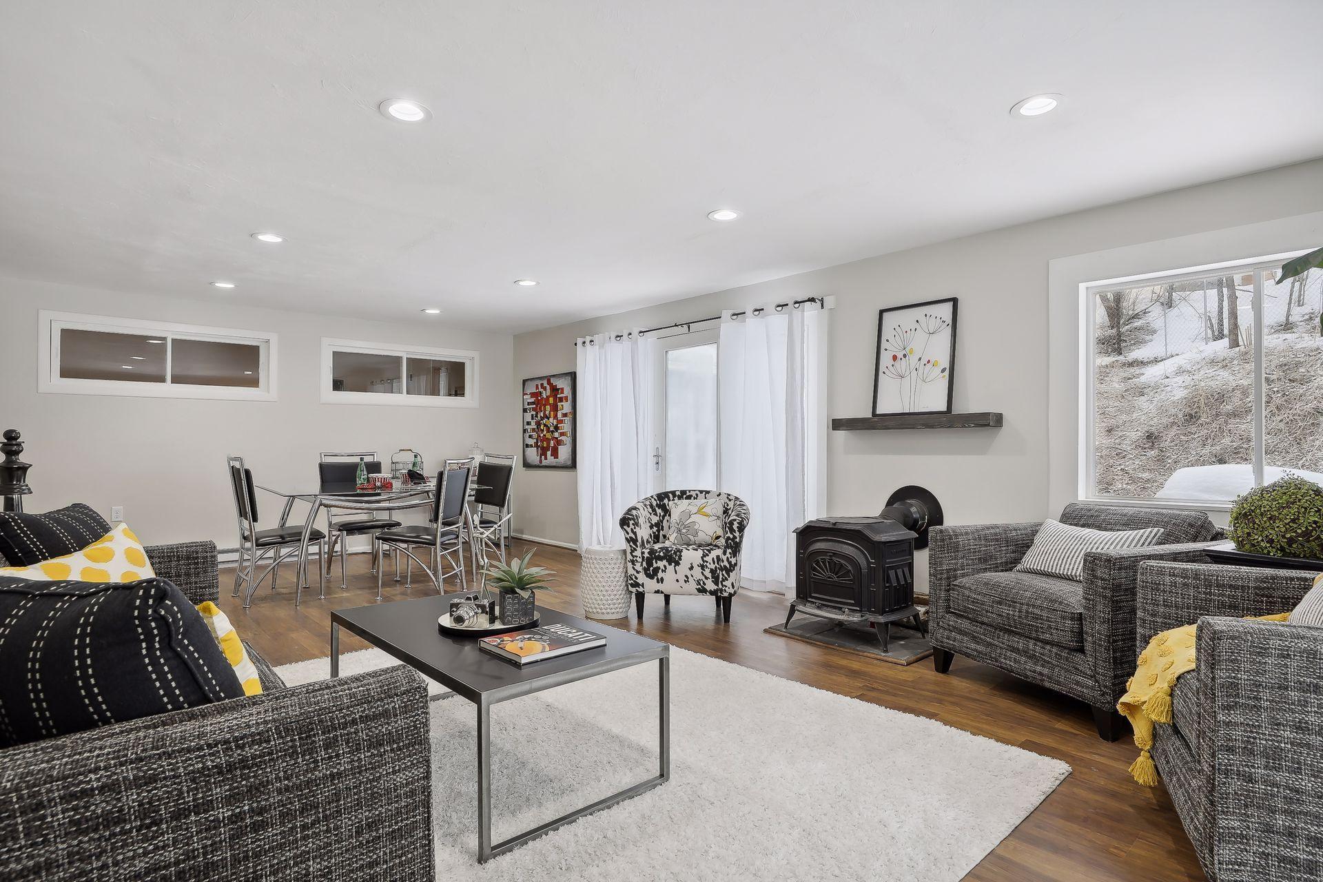 1118 Saint Paul Avenue