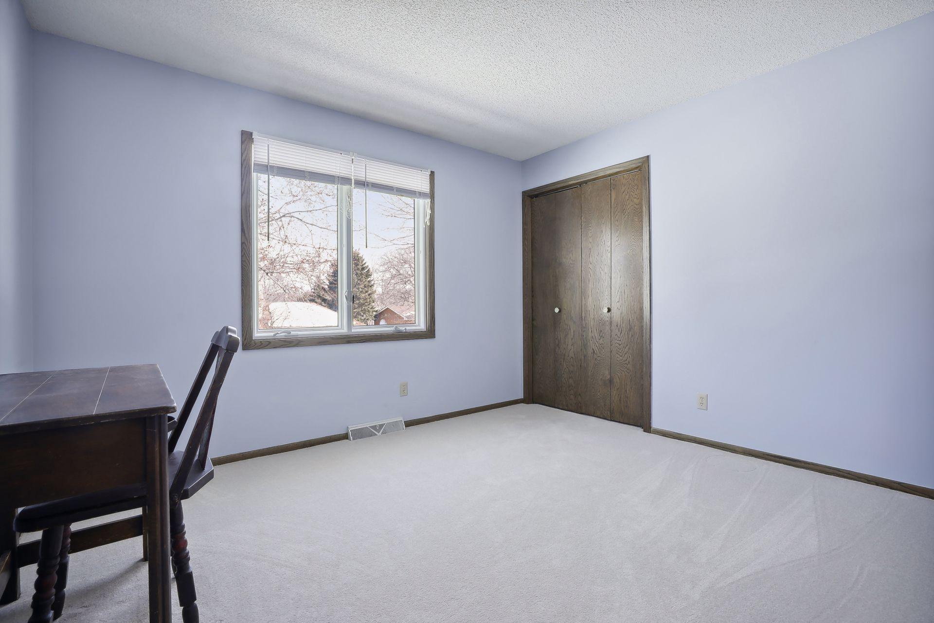 2005 Fountain Lane N