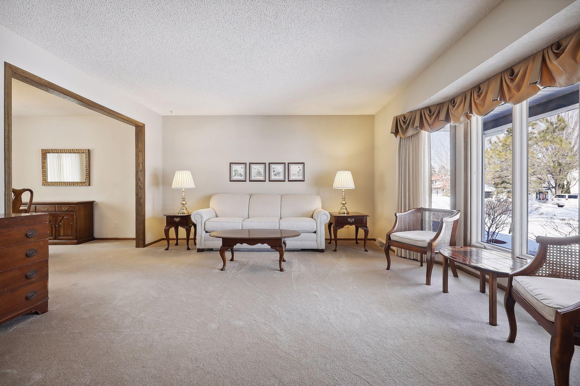 2005 Fountain Lane N