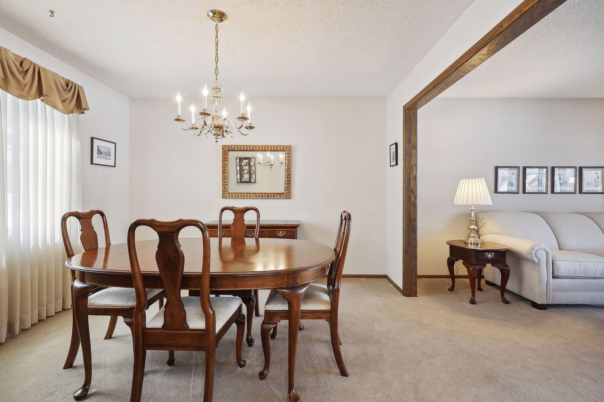 2005 Fountain Lane N