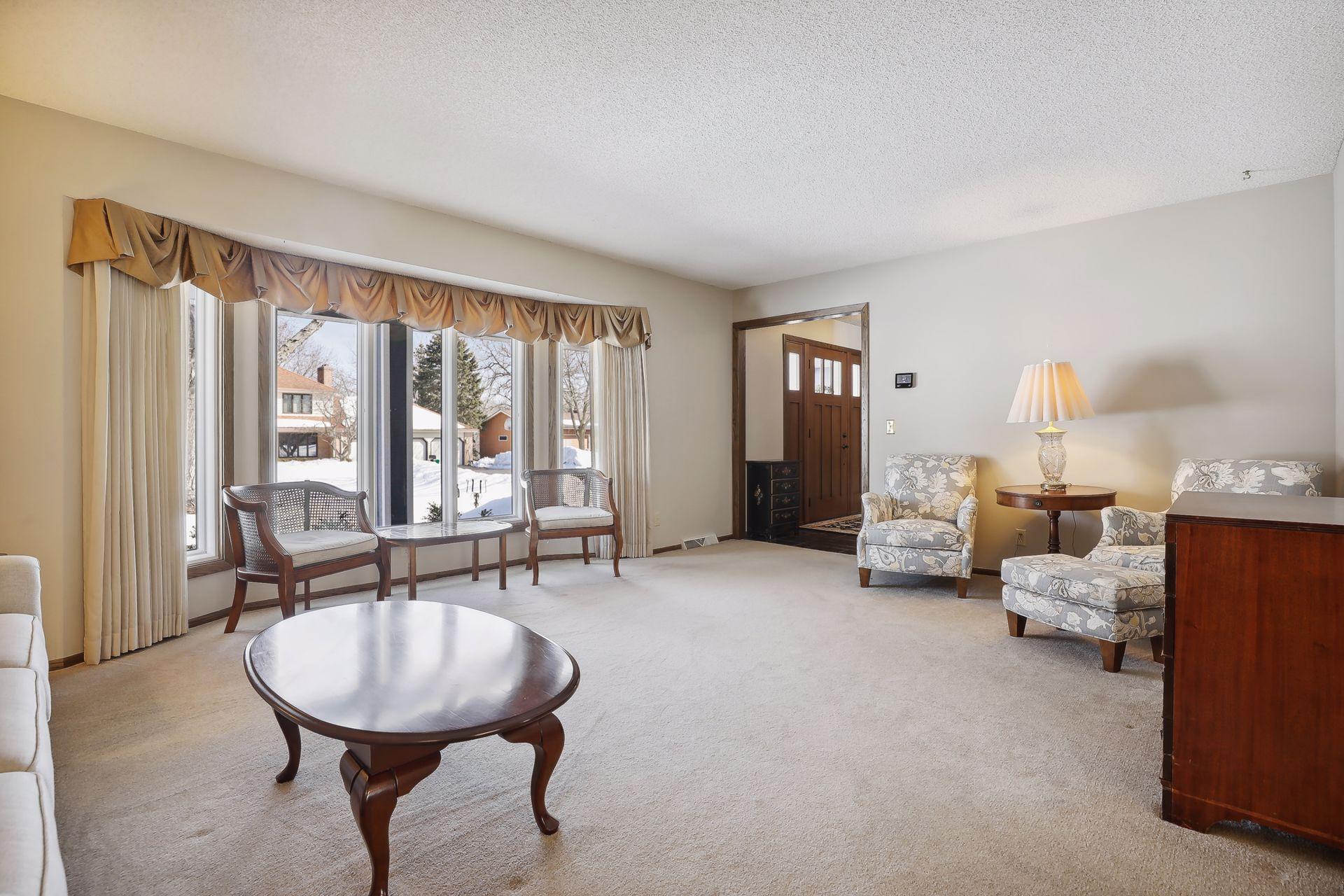 2005 Fountain Lane N