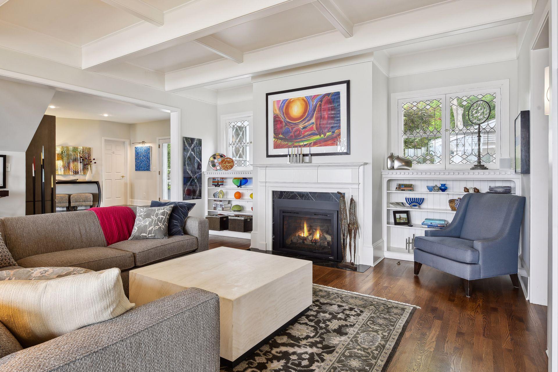 2462 Lafayette Road