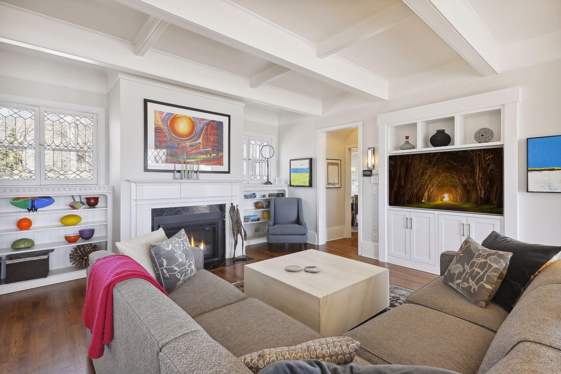 2462 Lafayette Road