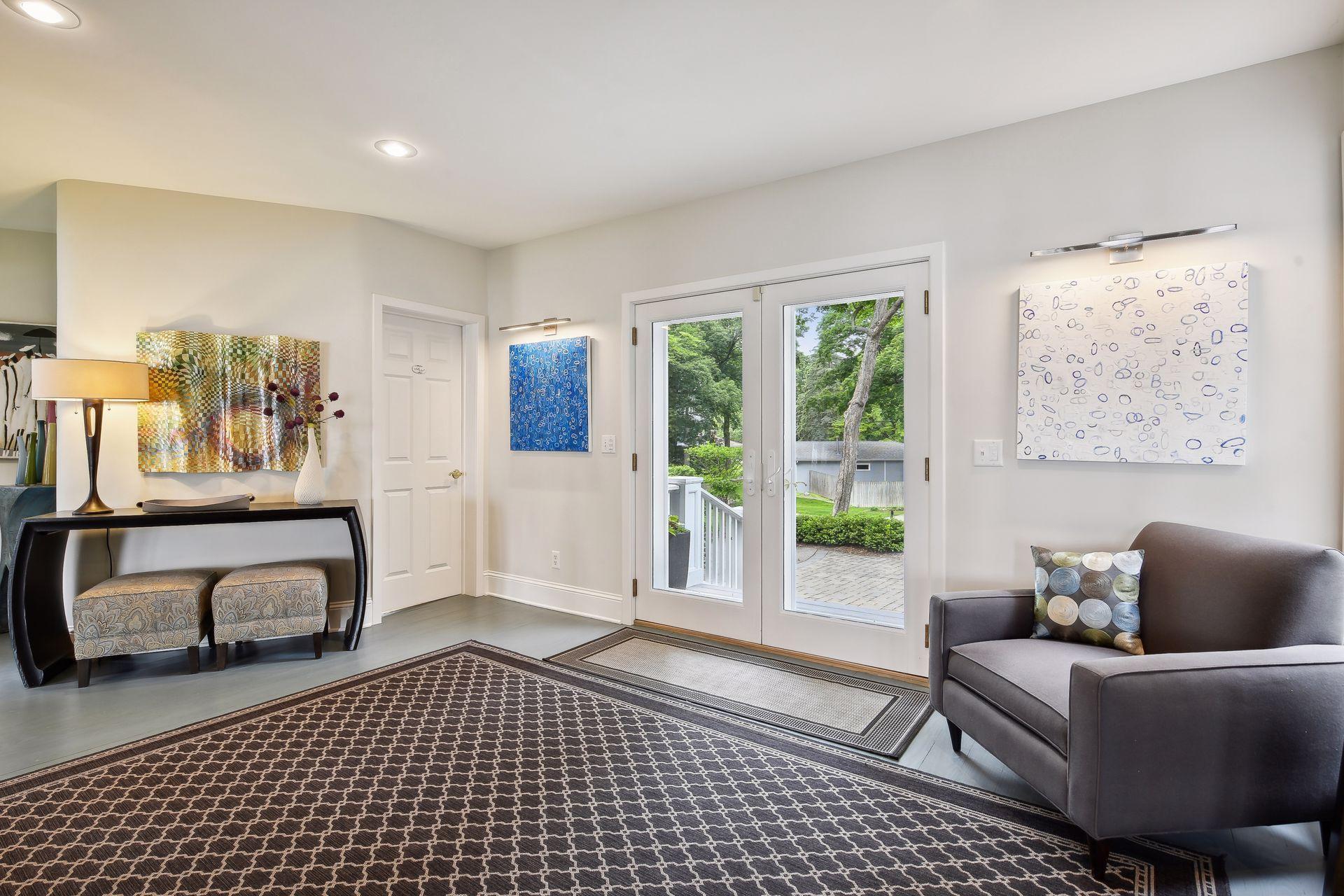 2462 Lafayette Road