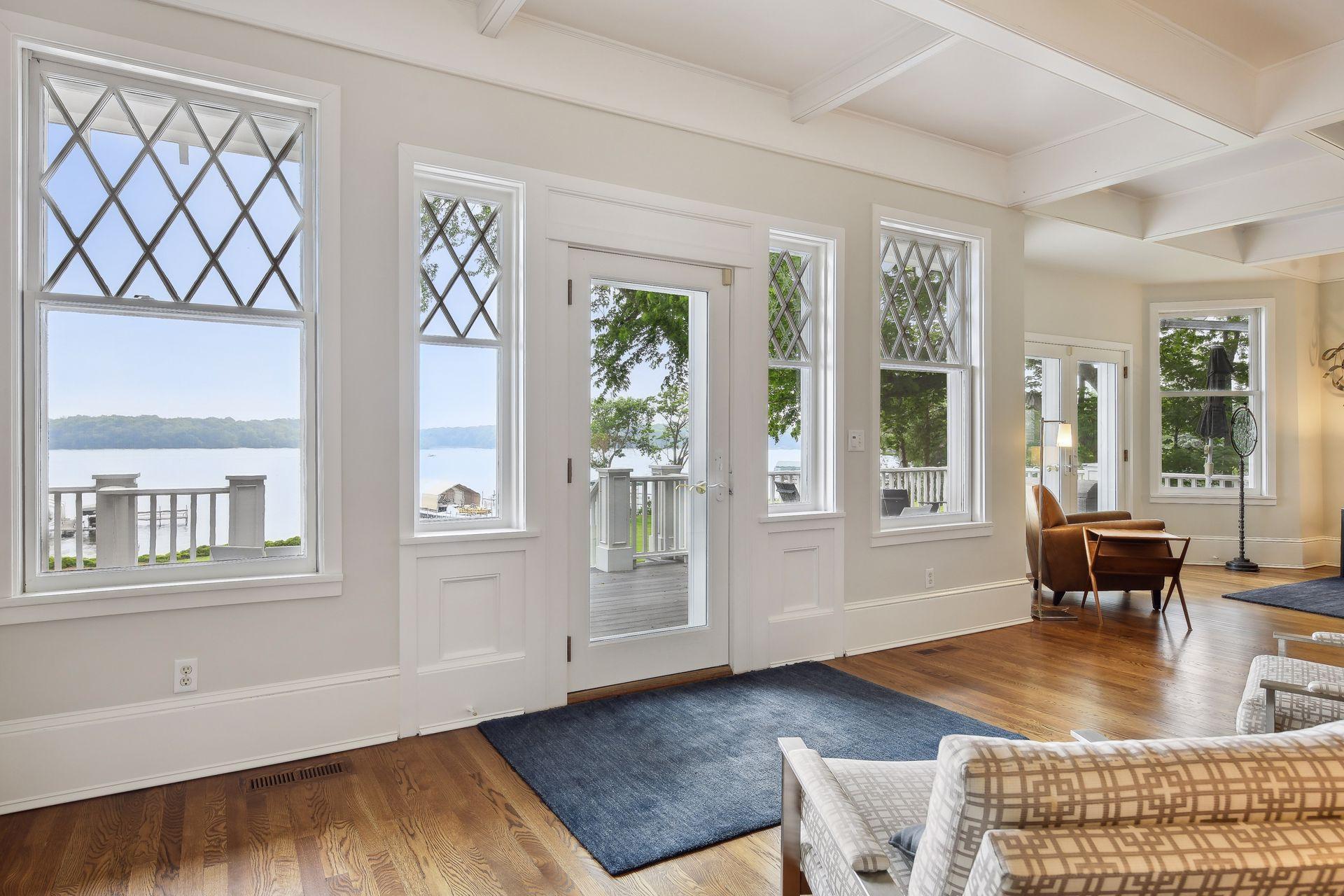 2462 Lafayette Road
