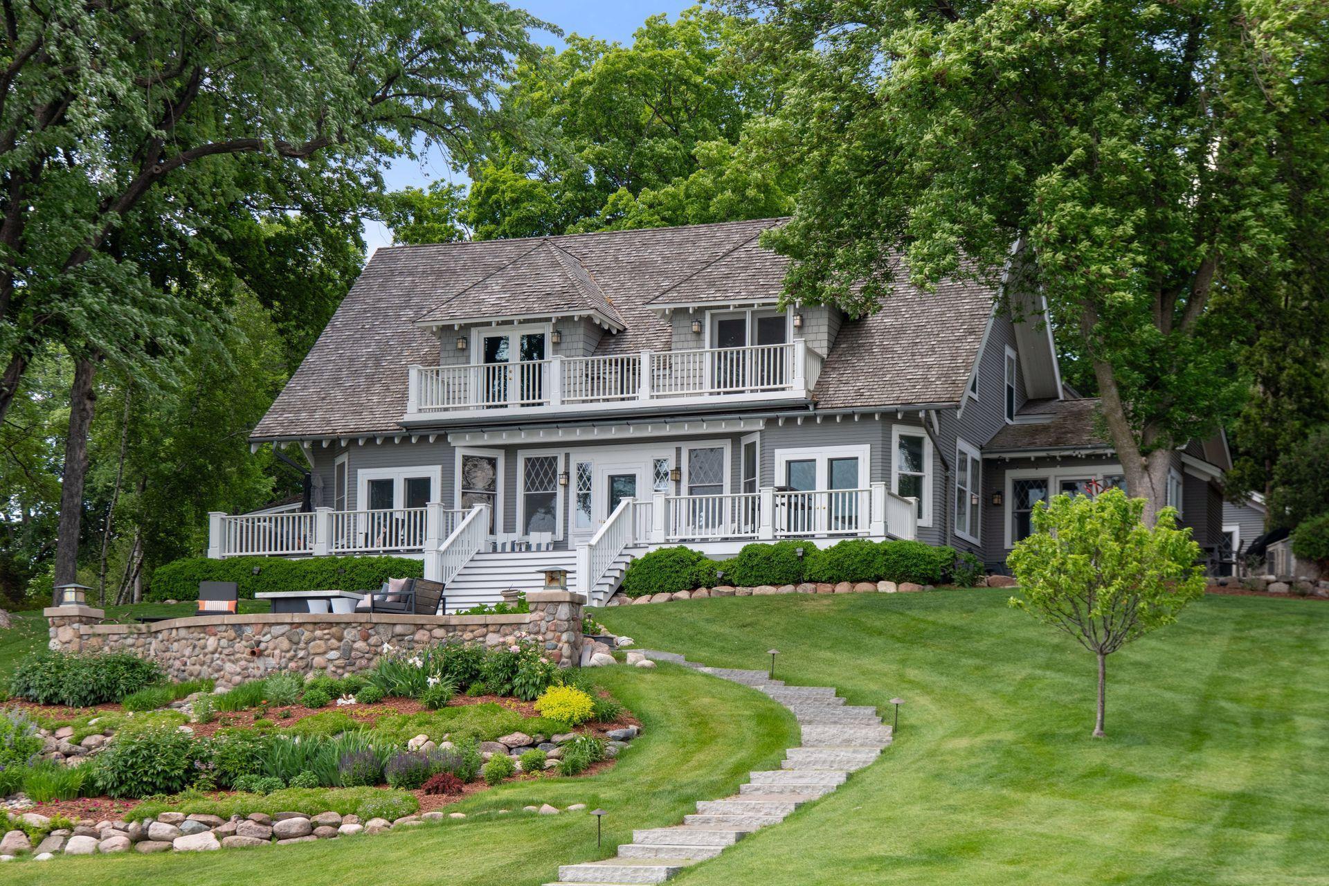 2462 Lafayette Road