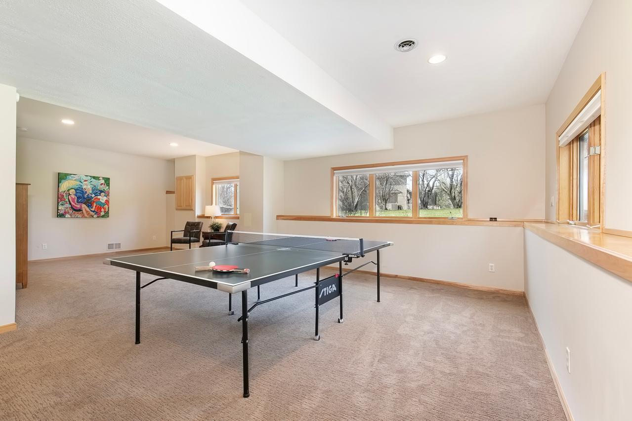 2780 Countryside Drive W