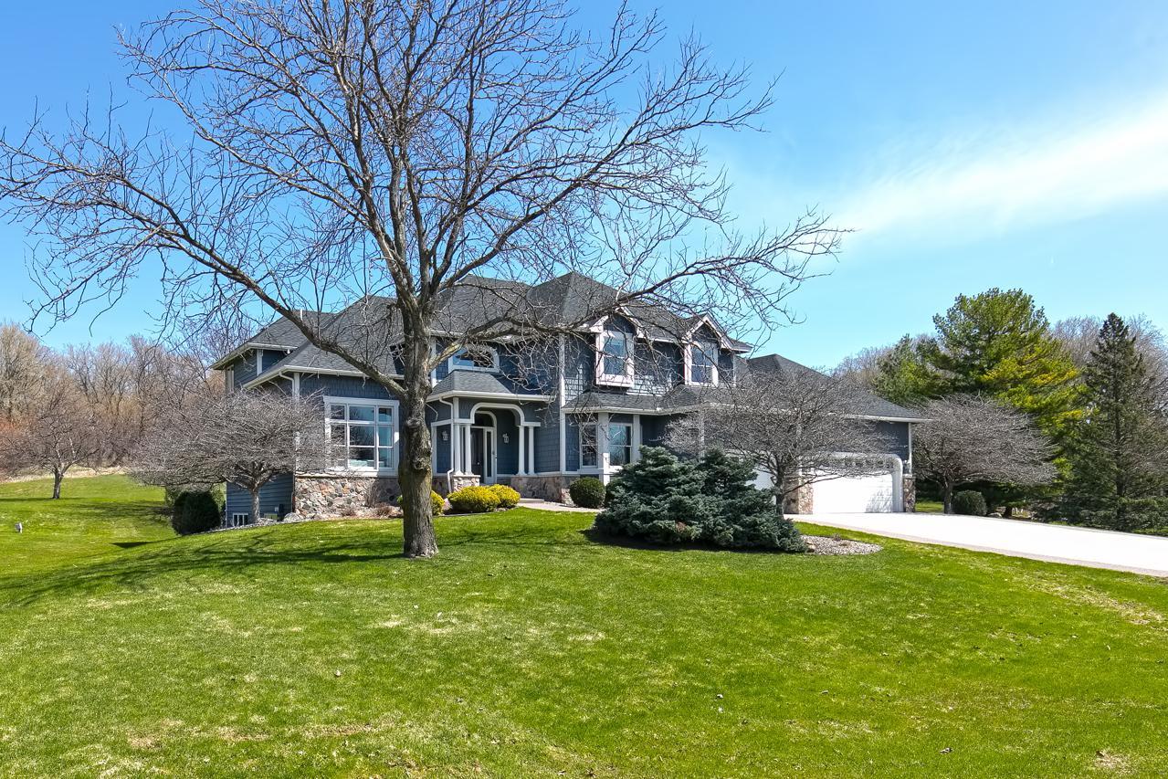 2780 Countryside Drive W