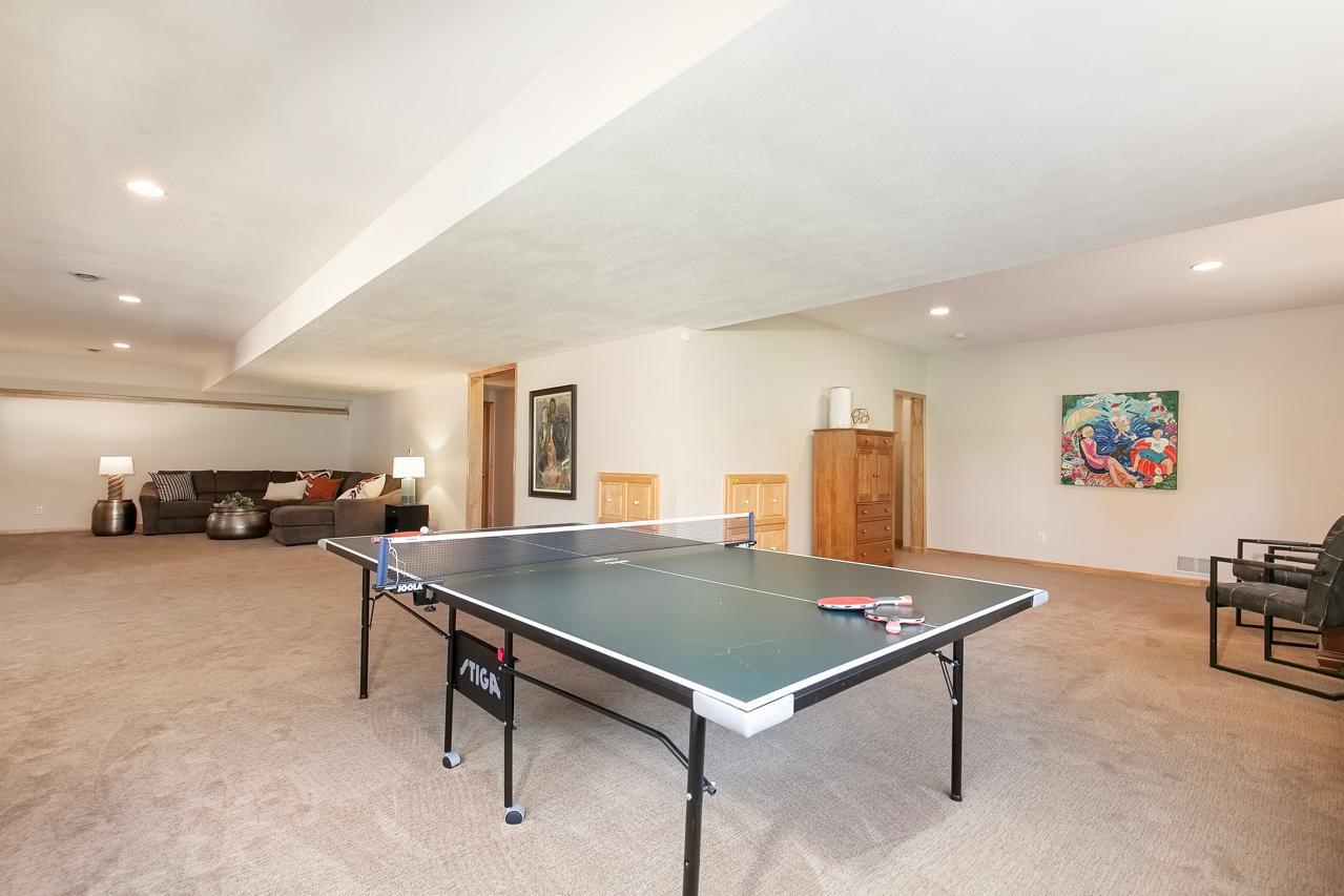 2780 Countryside Drive W