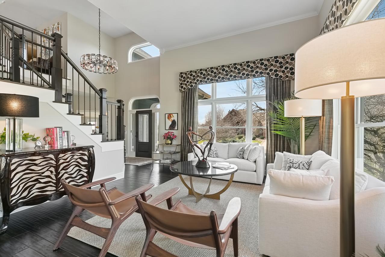 2780 Countryside Drive W