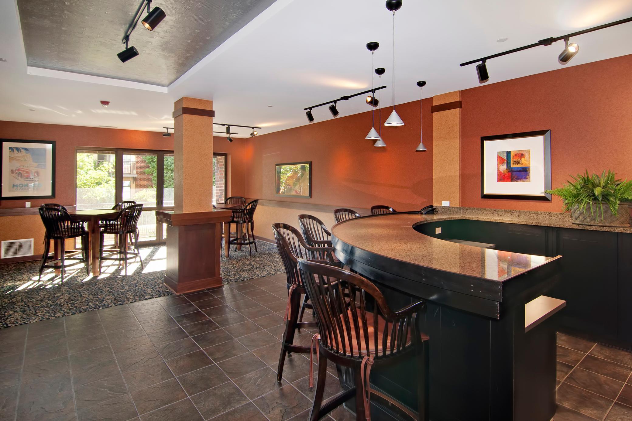 4525 Park Commons Drive Unit: 200