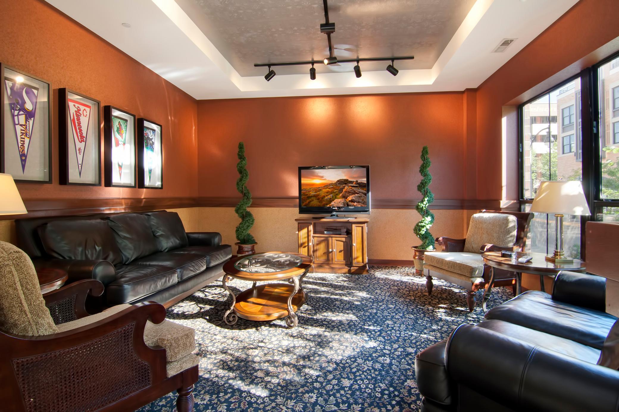 4525 Park Commons Drive Unit: 200