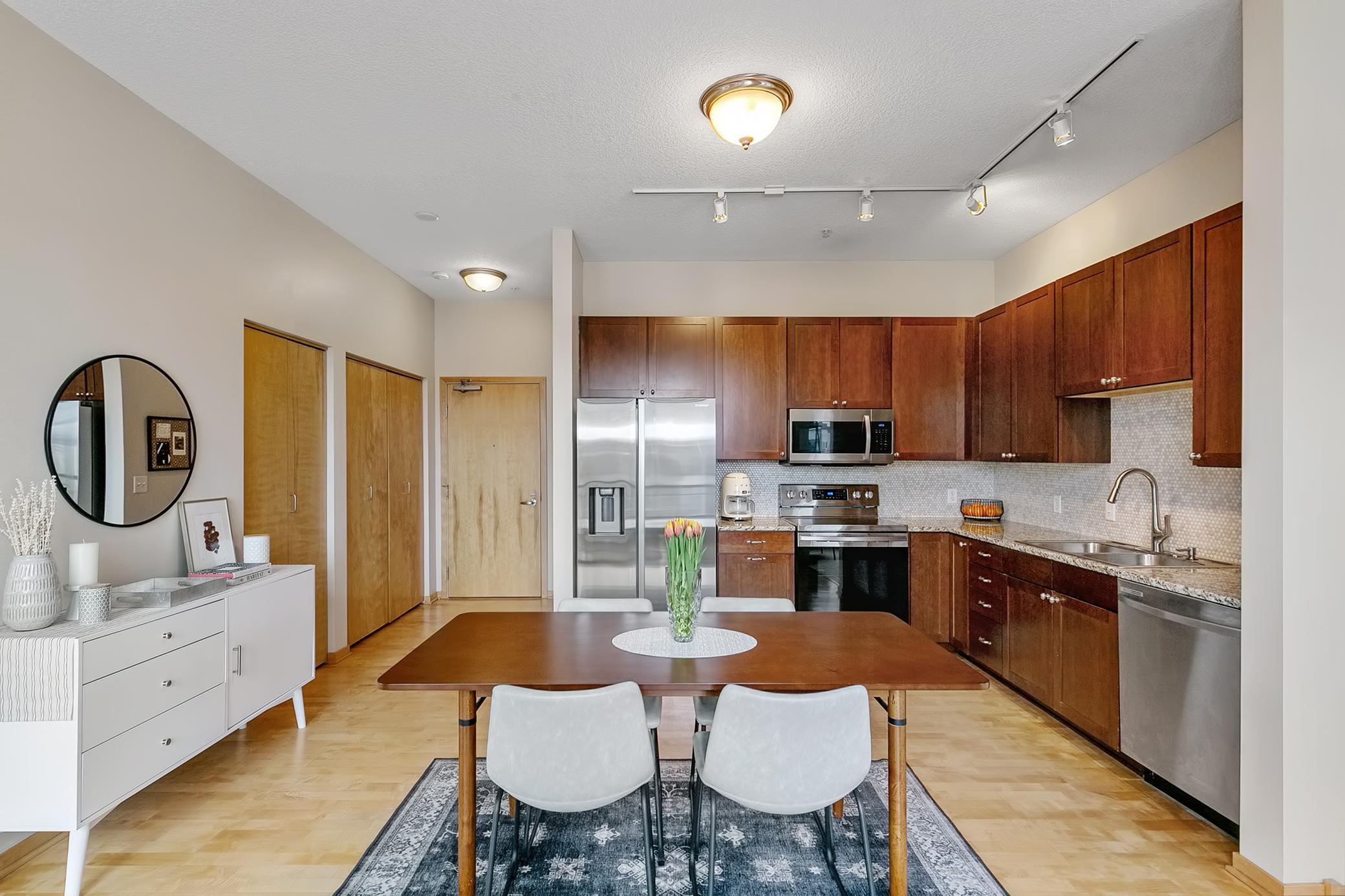 4525 Park Commons Drive Unit: 200