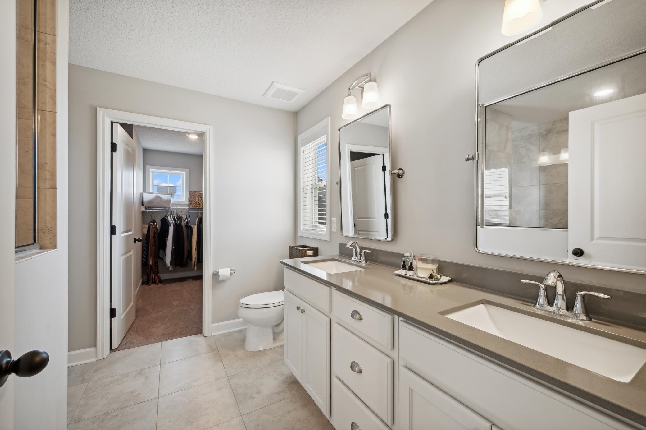 364 Franklin Avenue W