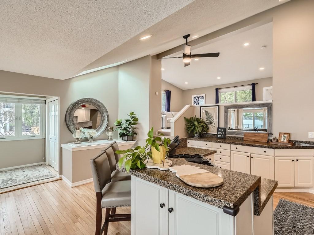 2600 E Medicine Lake Boulevard