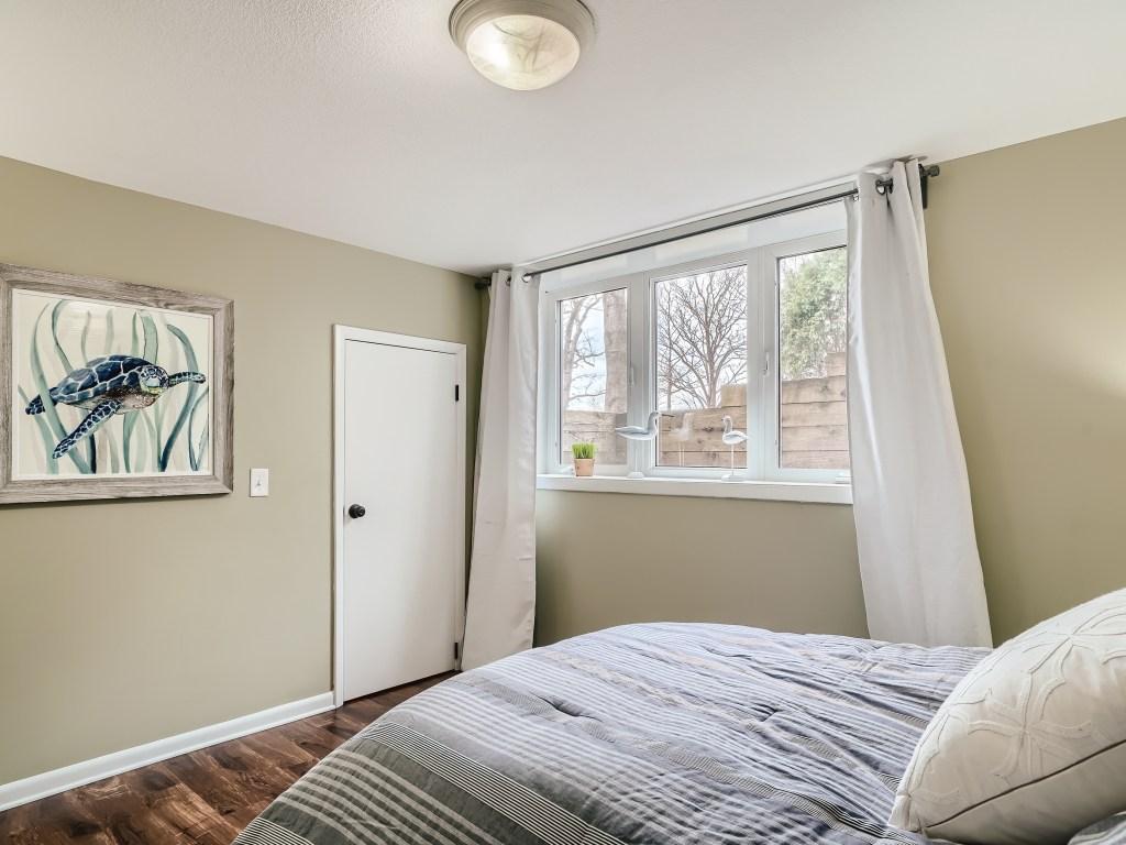 2600 E Medicine Lake Boulevard