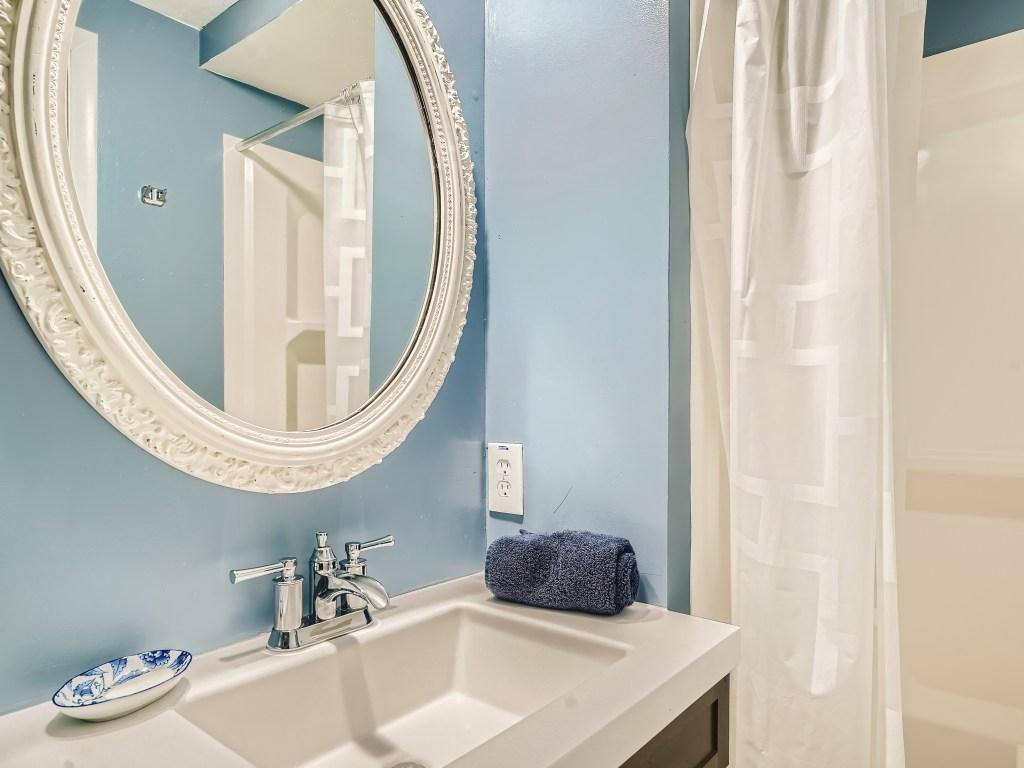 2600 E Medicine Lake Boulevard