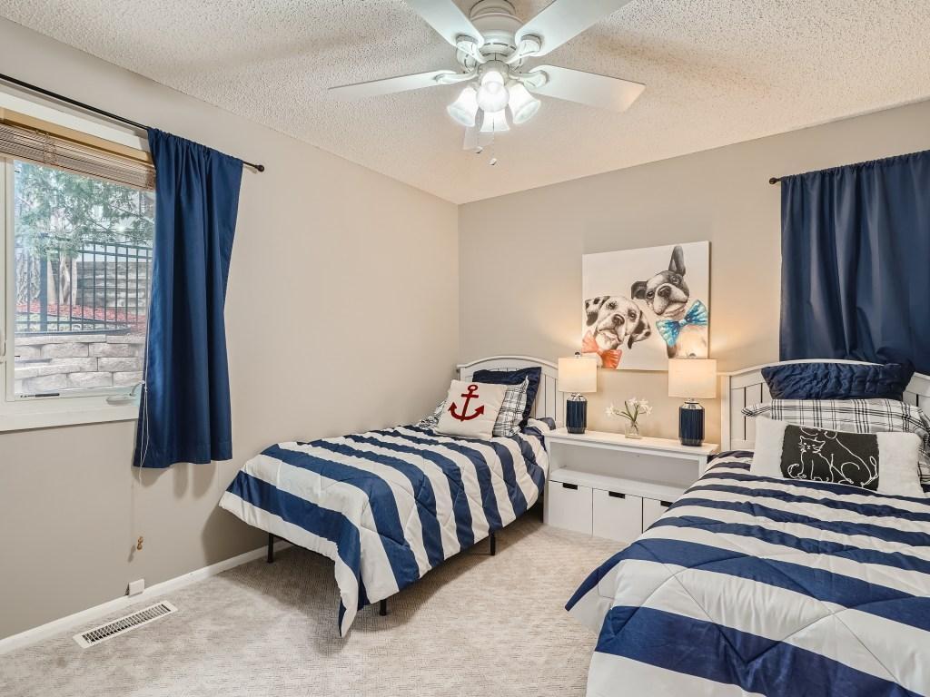 2600 E Medicine Lake Boulevard