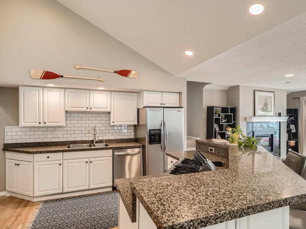 2600 E Medicine Lake Boulevard