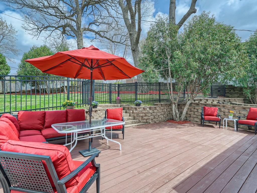 2600 E Medicine Lake Boulevard