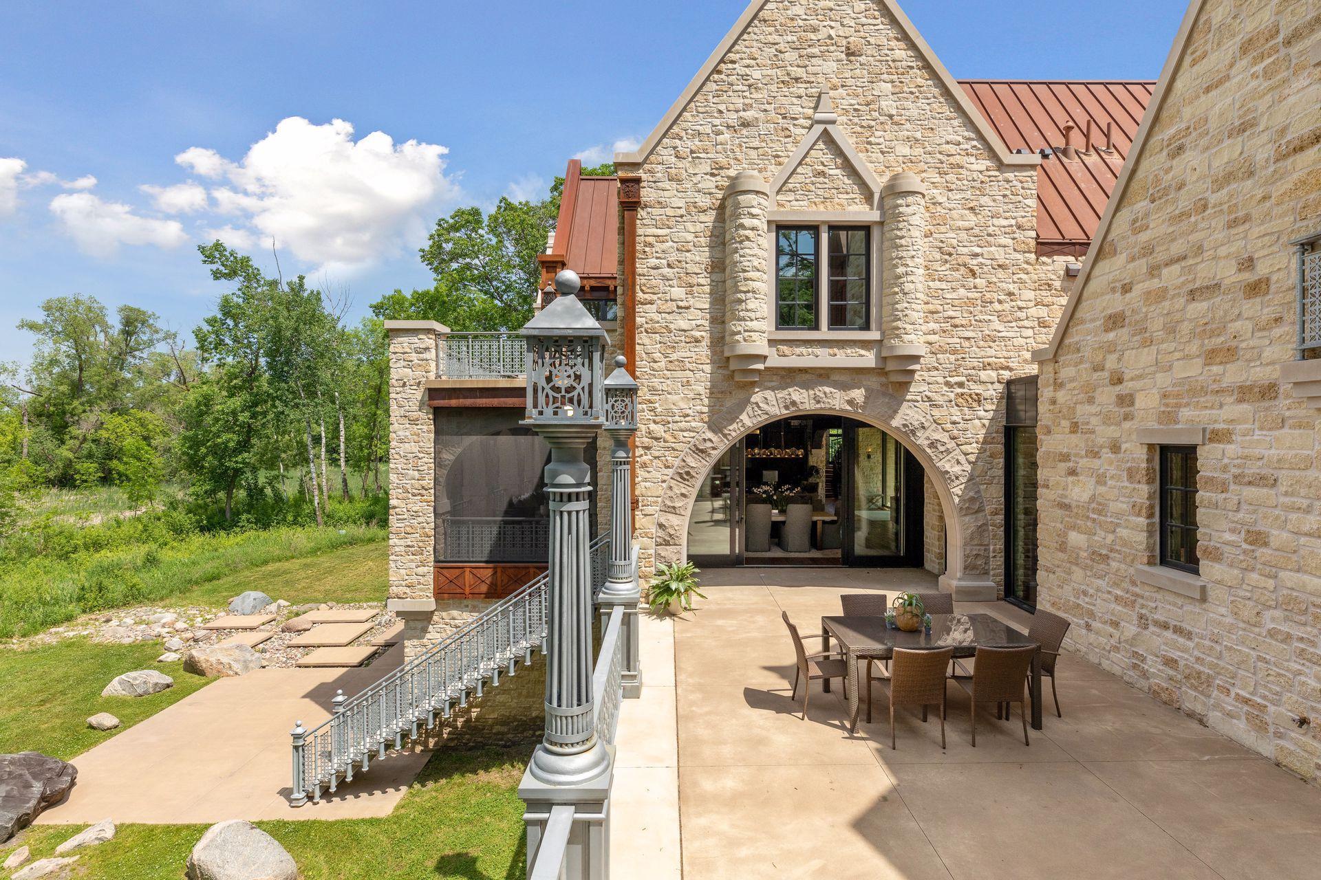 835 Hunt Farm Road