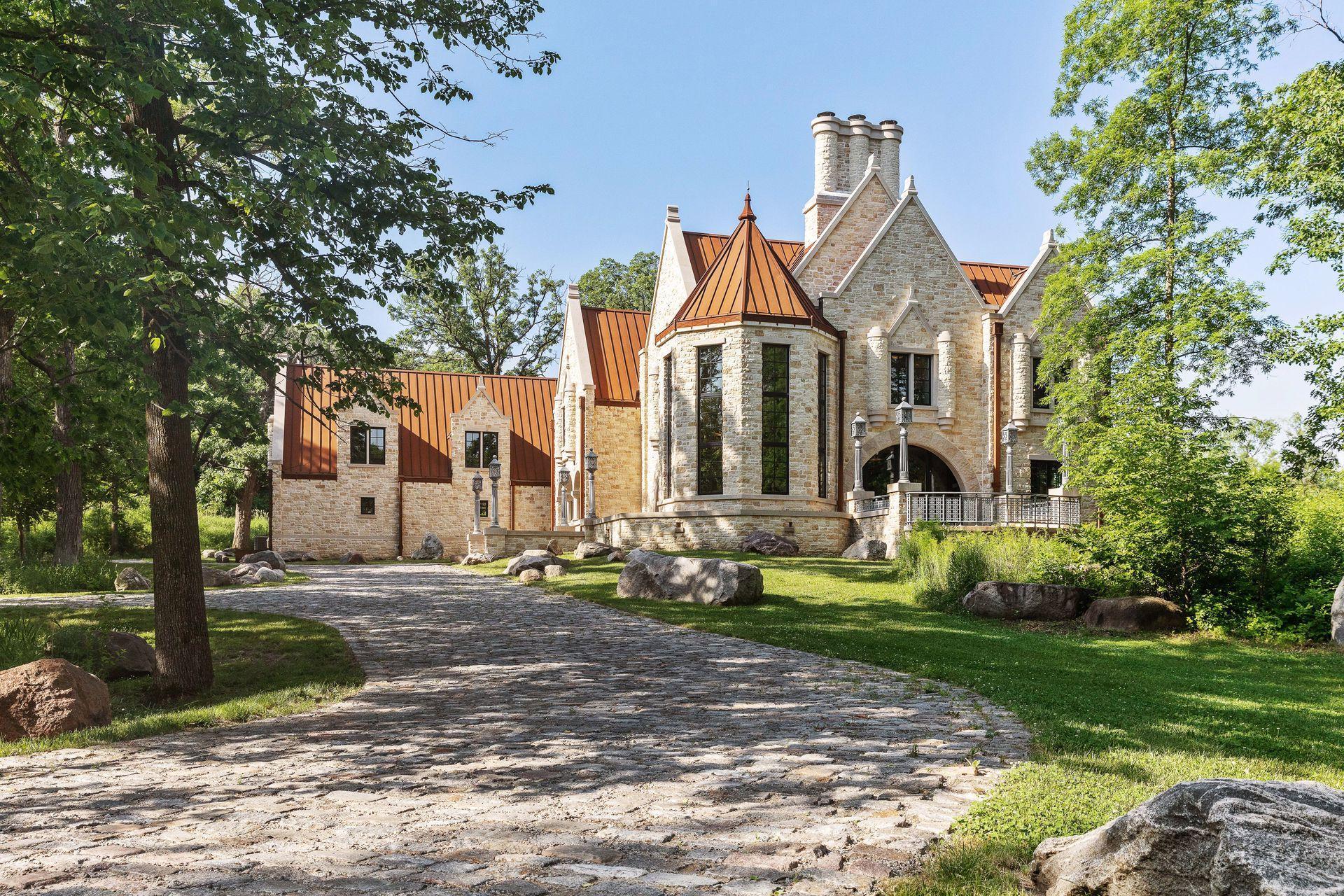 835 Hunt Farm Road
