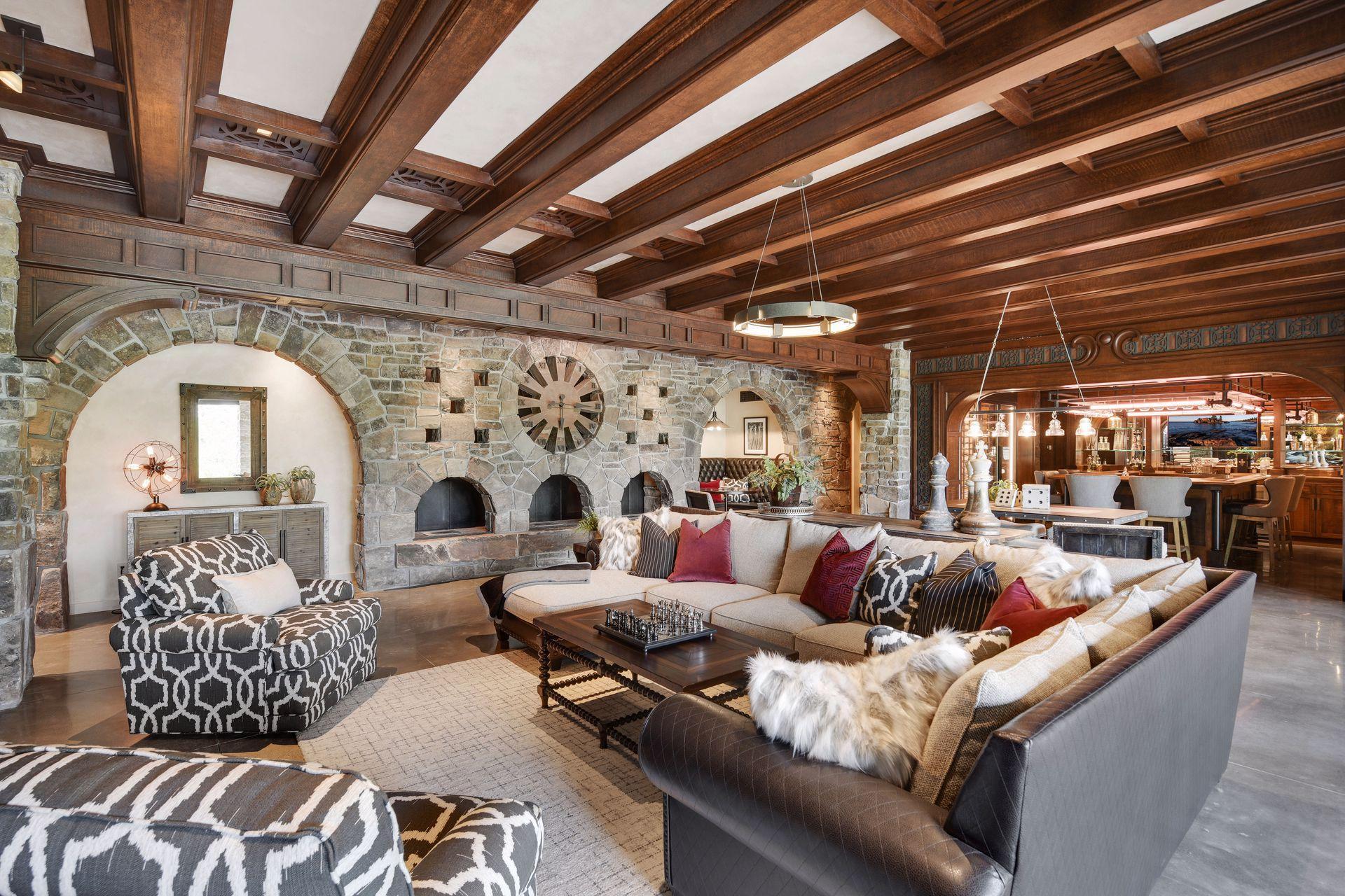 835 Hunt Farm Road