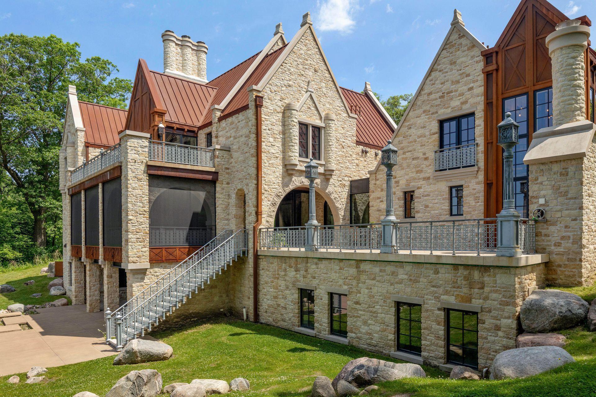 835 Hunt Farm Road