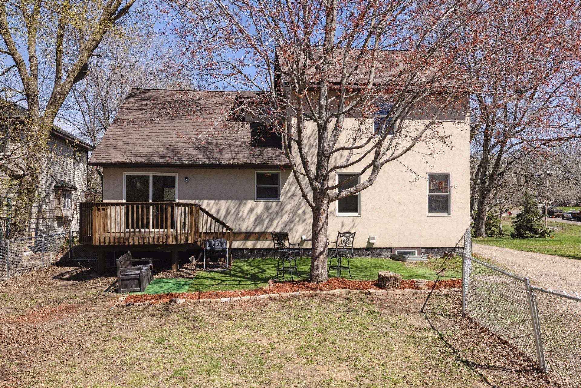 2509 Hazelwood Street