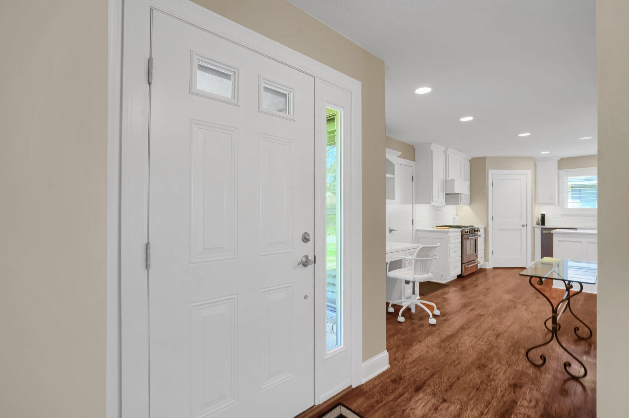 24 Jewel Lane N