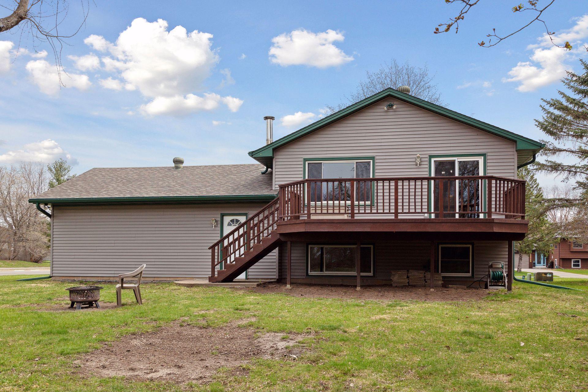 1798 Silver Bell Circle