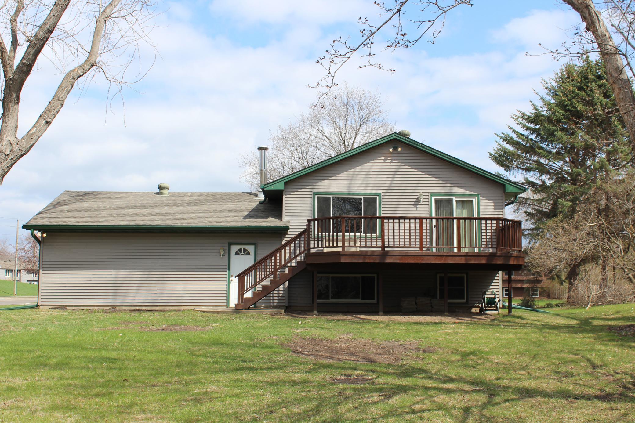 1798 Silver Bell Circle