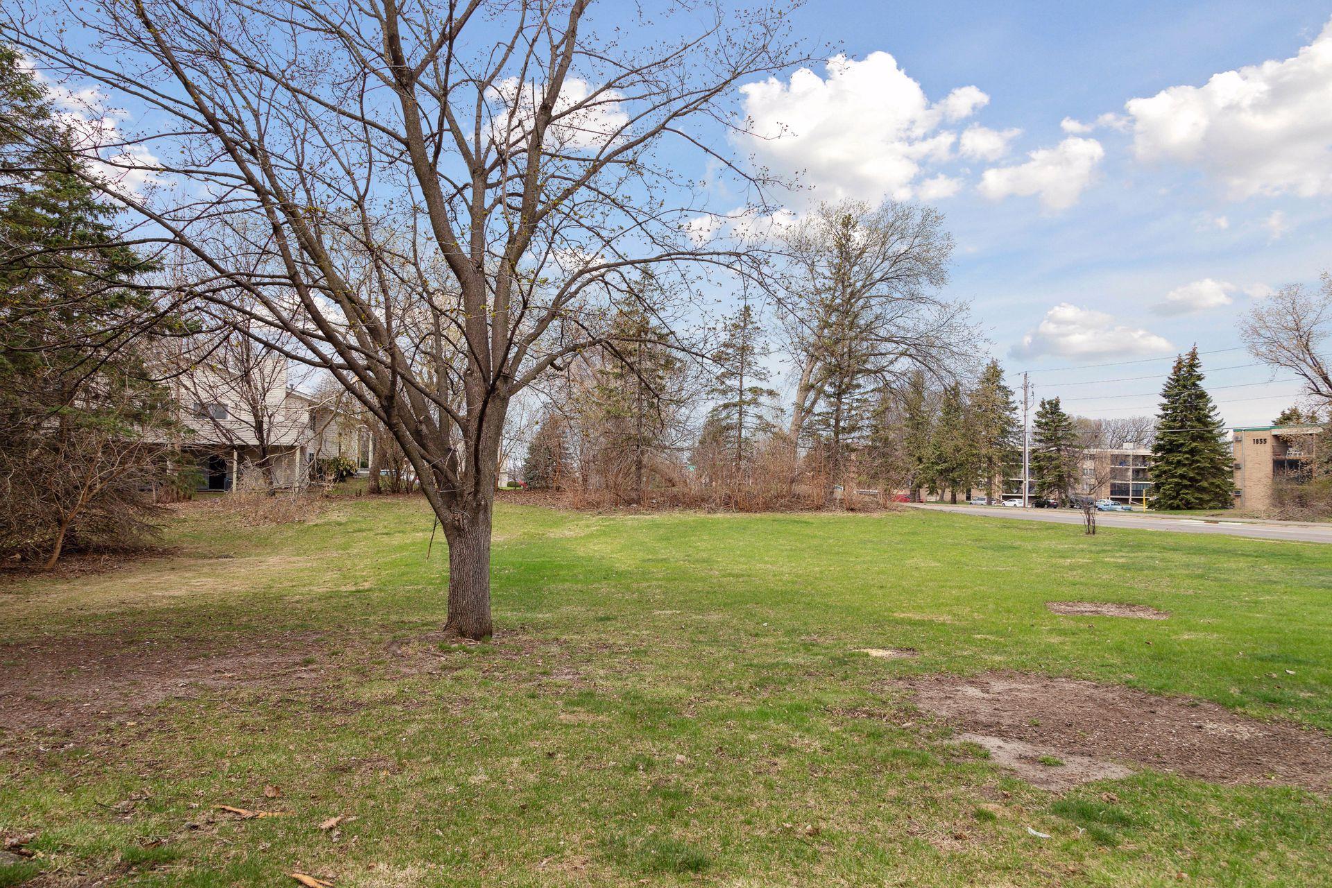 1798 Silver Bell Circle