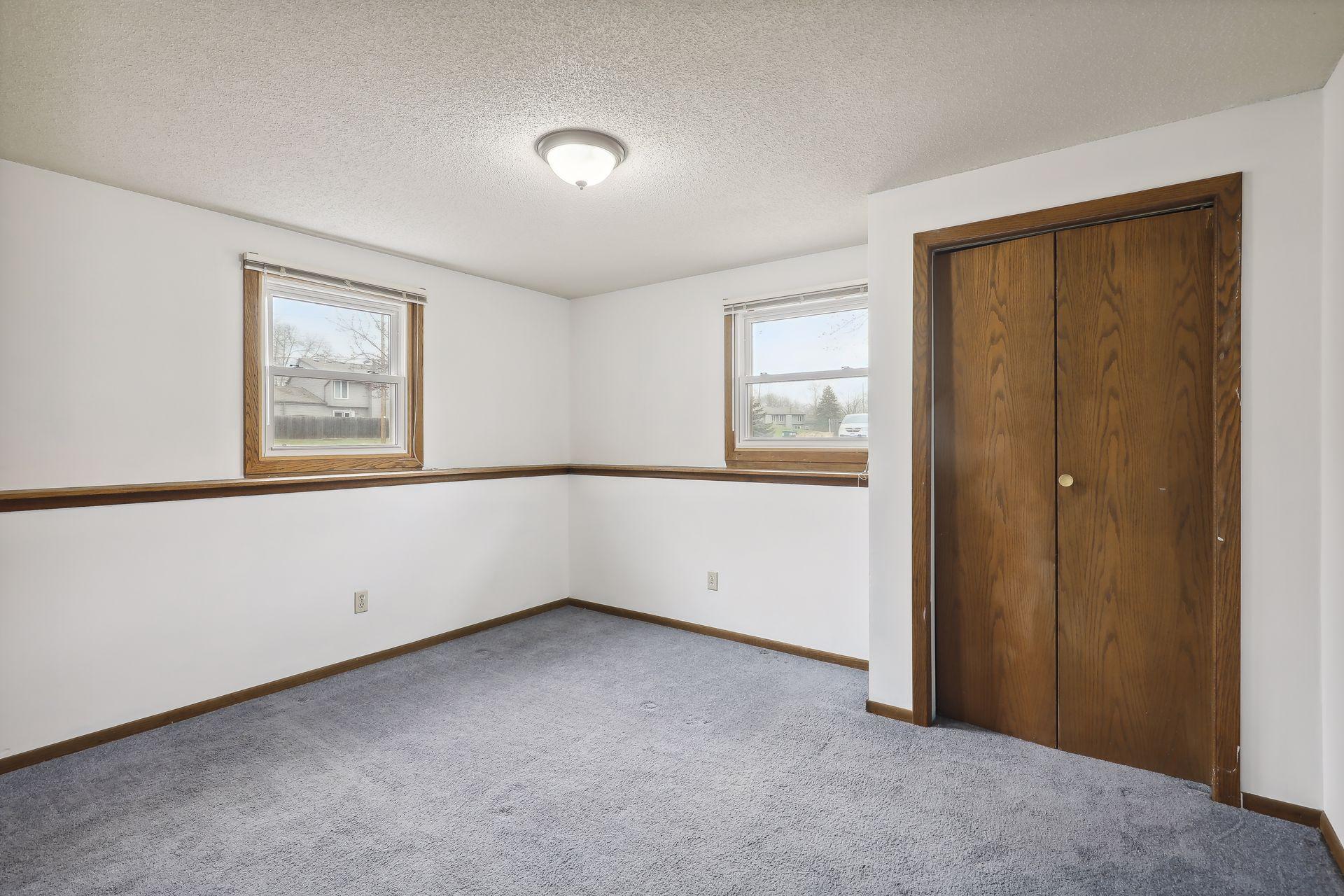 1798 Silver Bell Circle