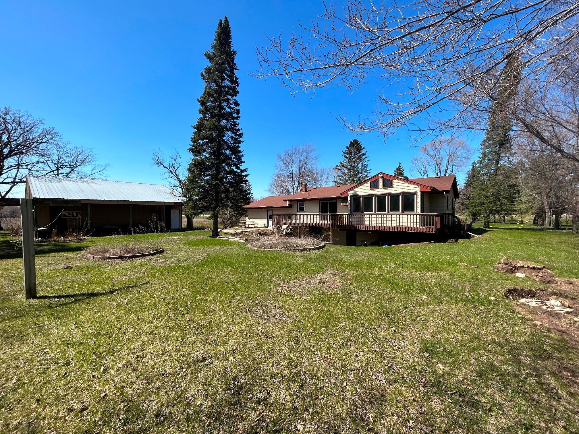 7521 County Road 39 NE