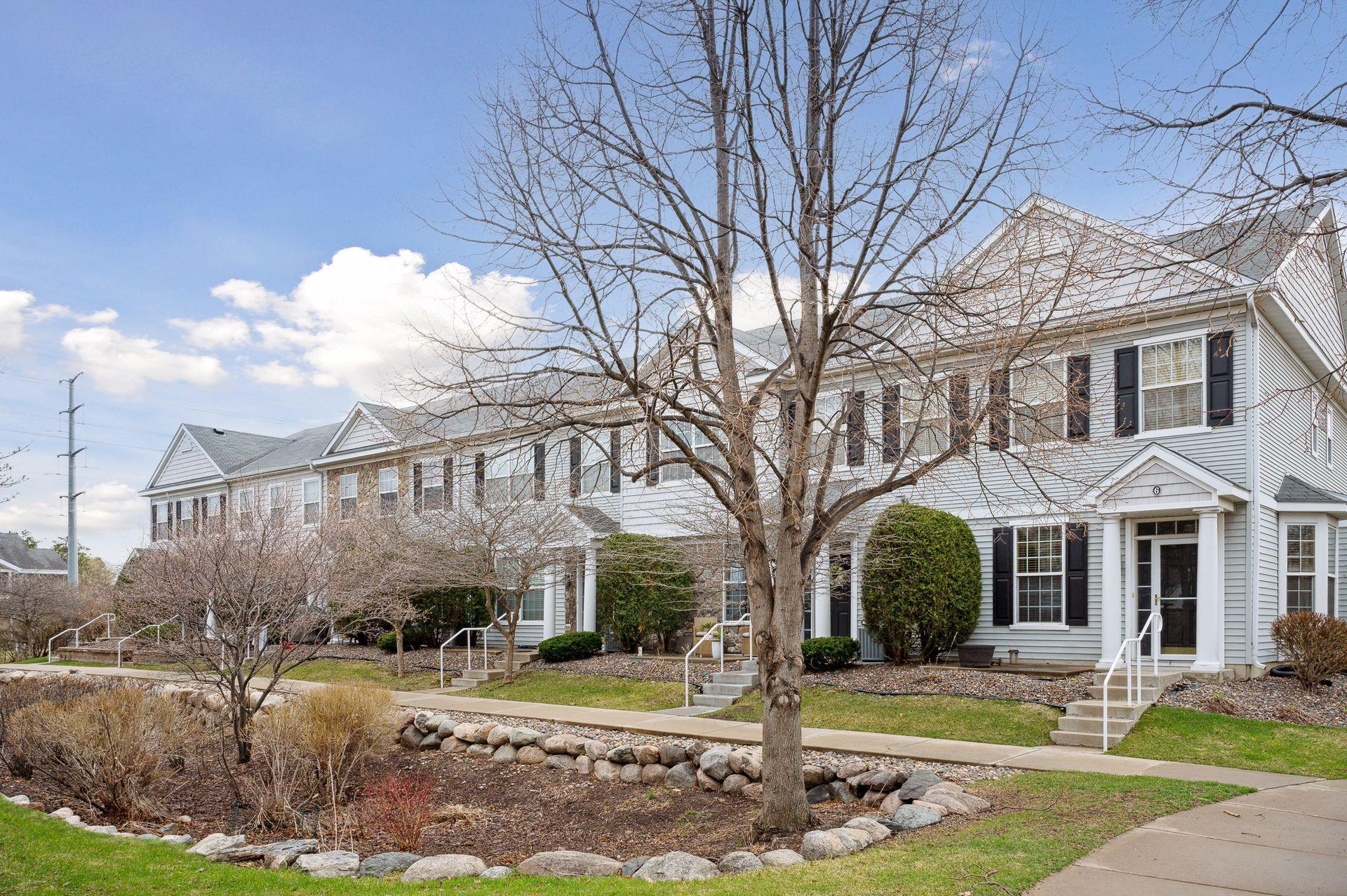 1577 Legacy Parkway E Unit: 5