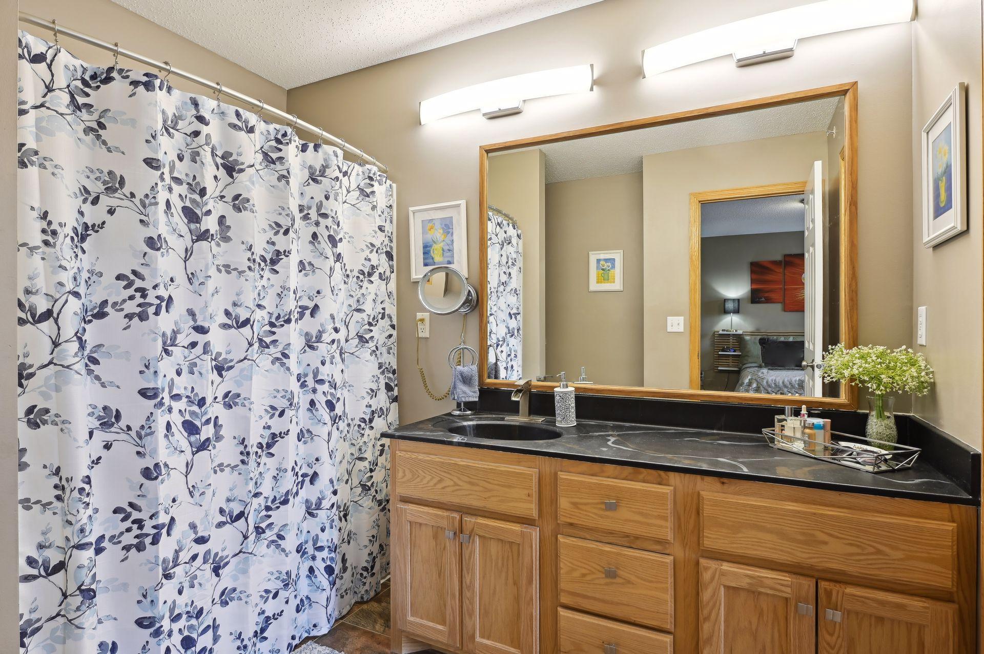 1577 Legacy Parkway E Unit: 5
