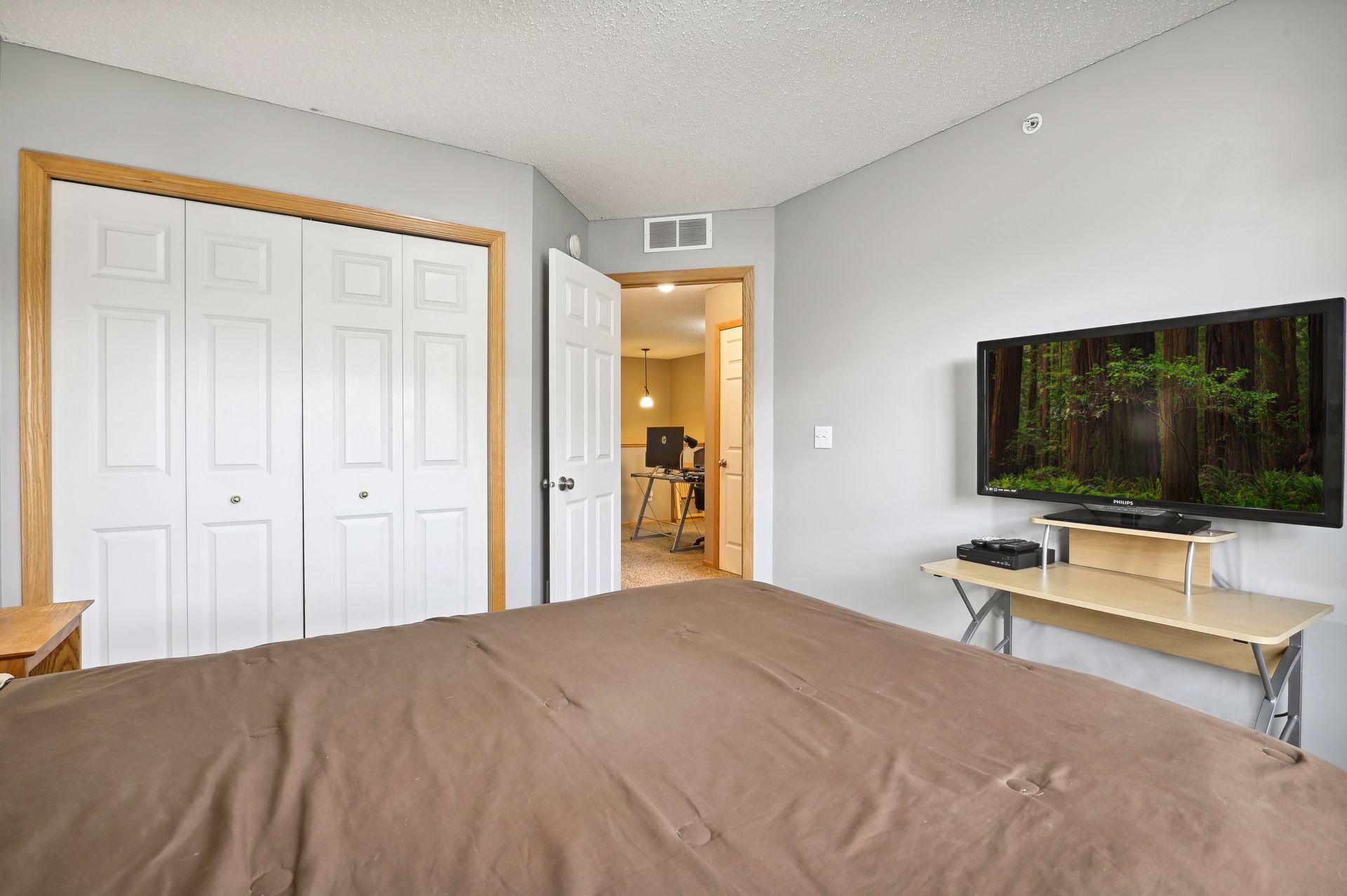 1577 Legacy Parkway E Unit: 5