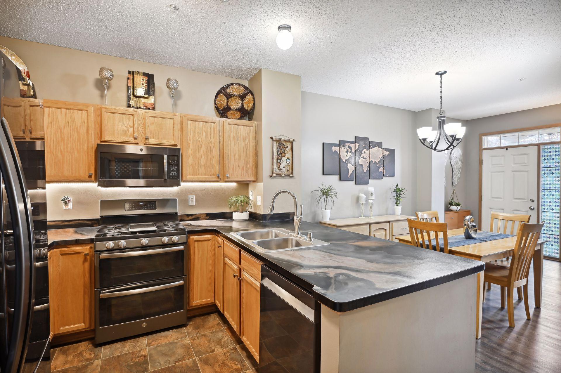 1577 Legacy Parkway E Unit: 5