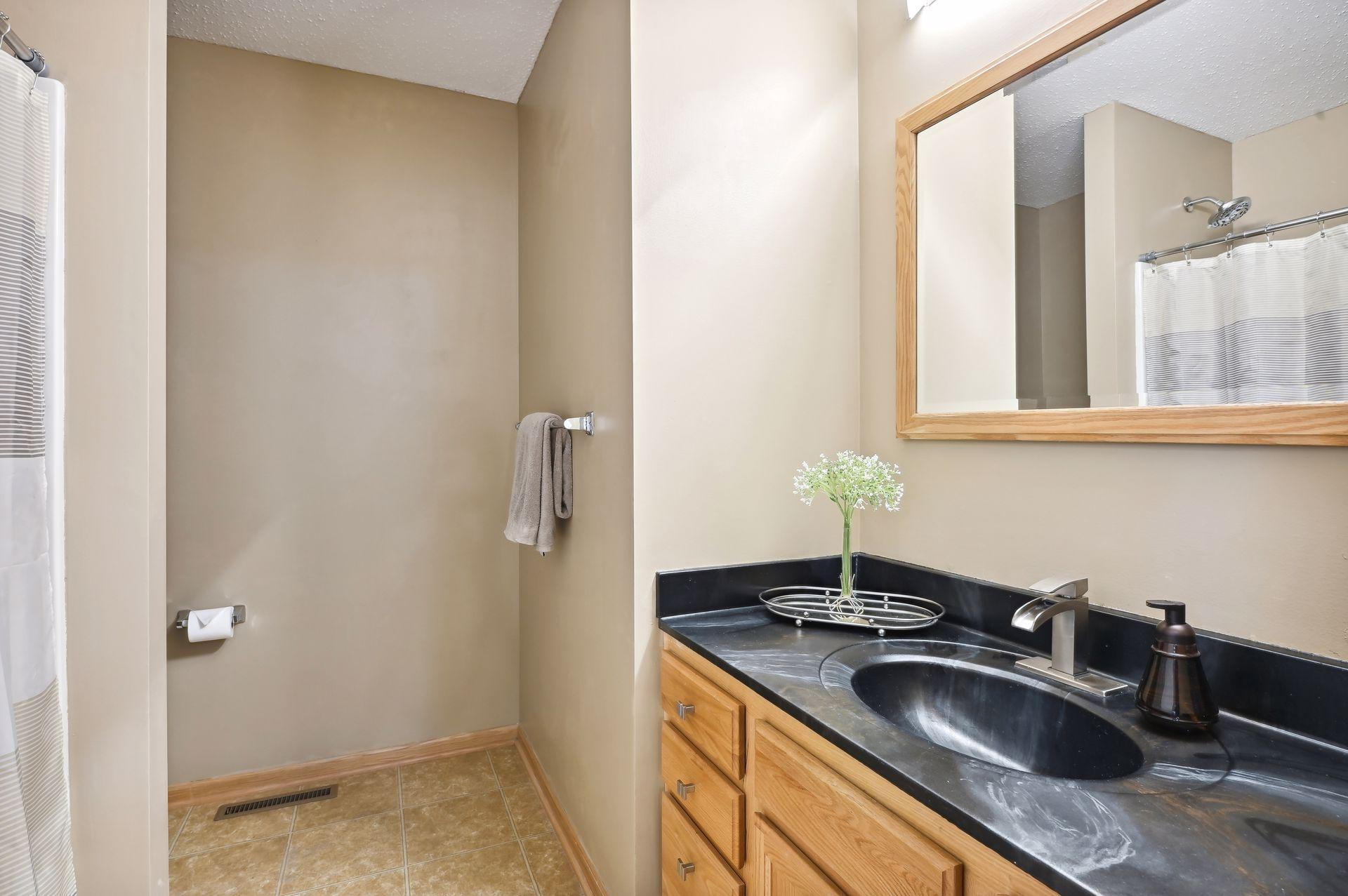 1577 Legacy Parkway E Unit: 5