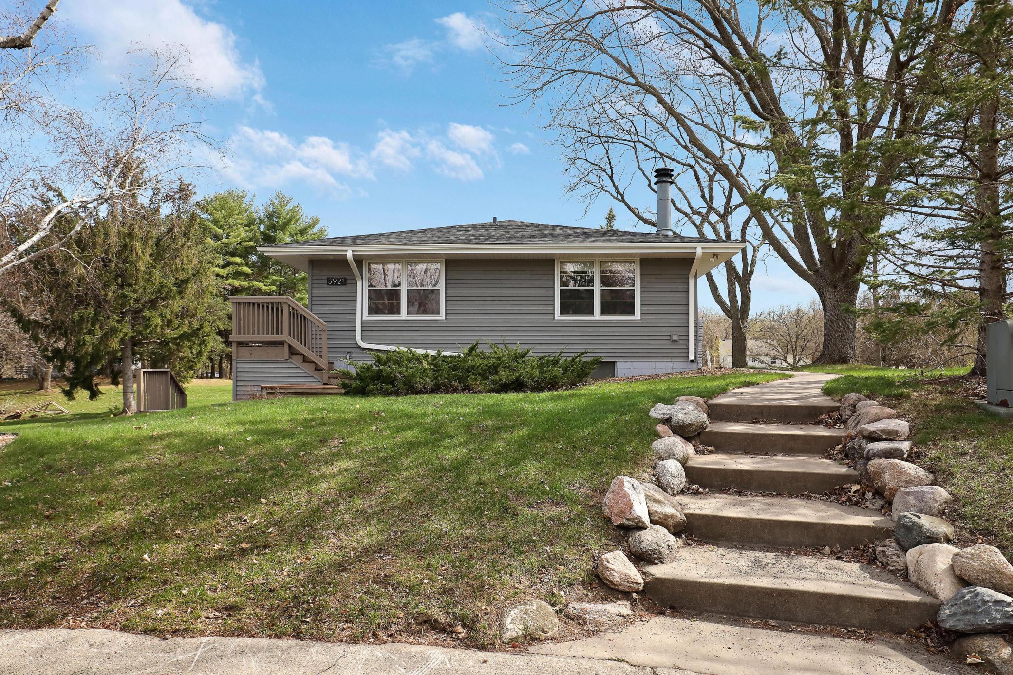 3921 Minnewashta Court