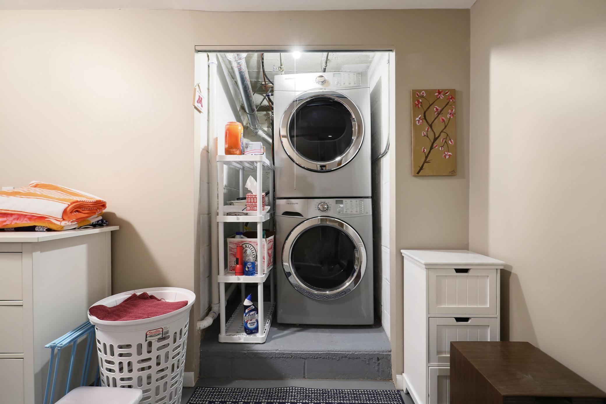 3921 Minnewashta Court