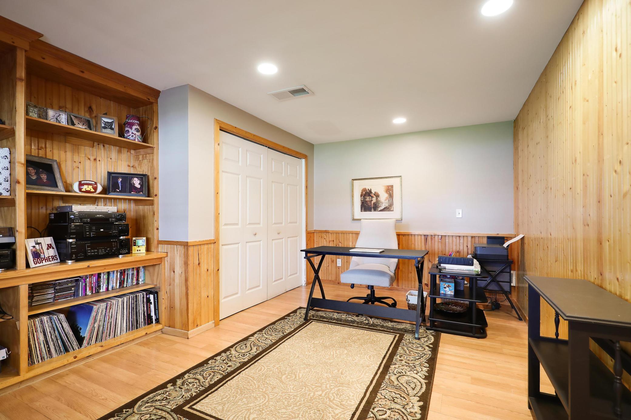 3921 Minnewashta Court