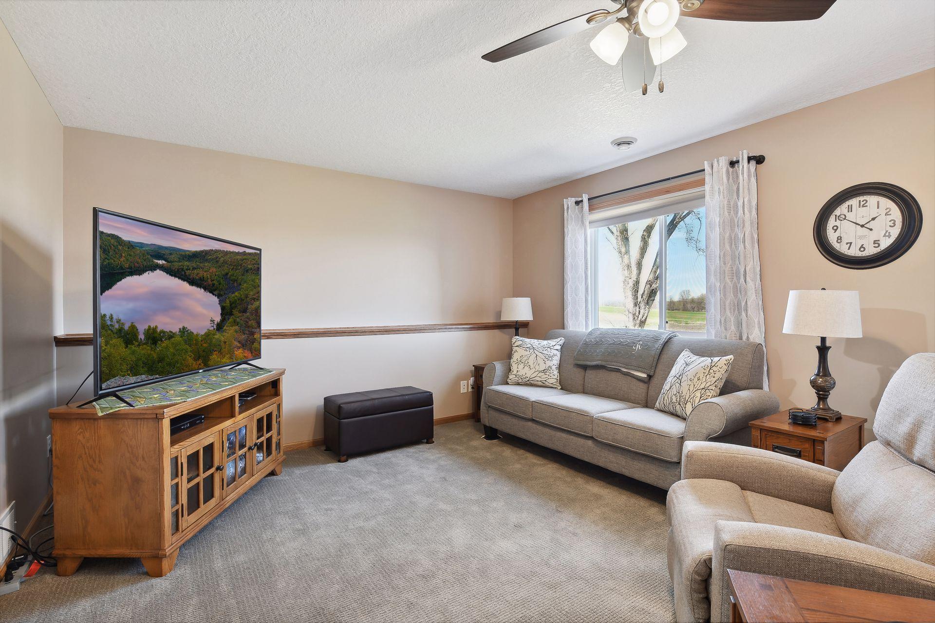 1007 White Tail Lane