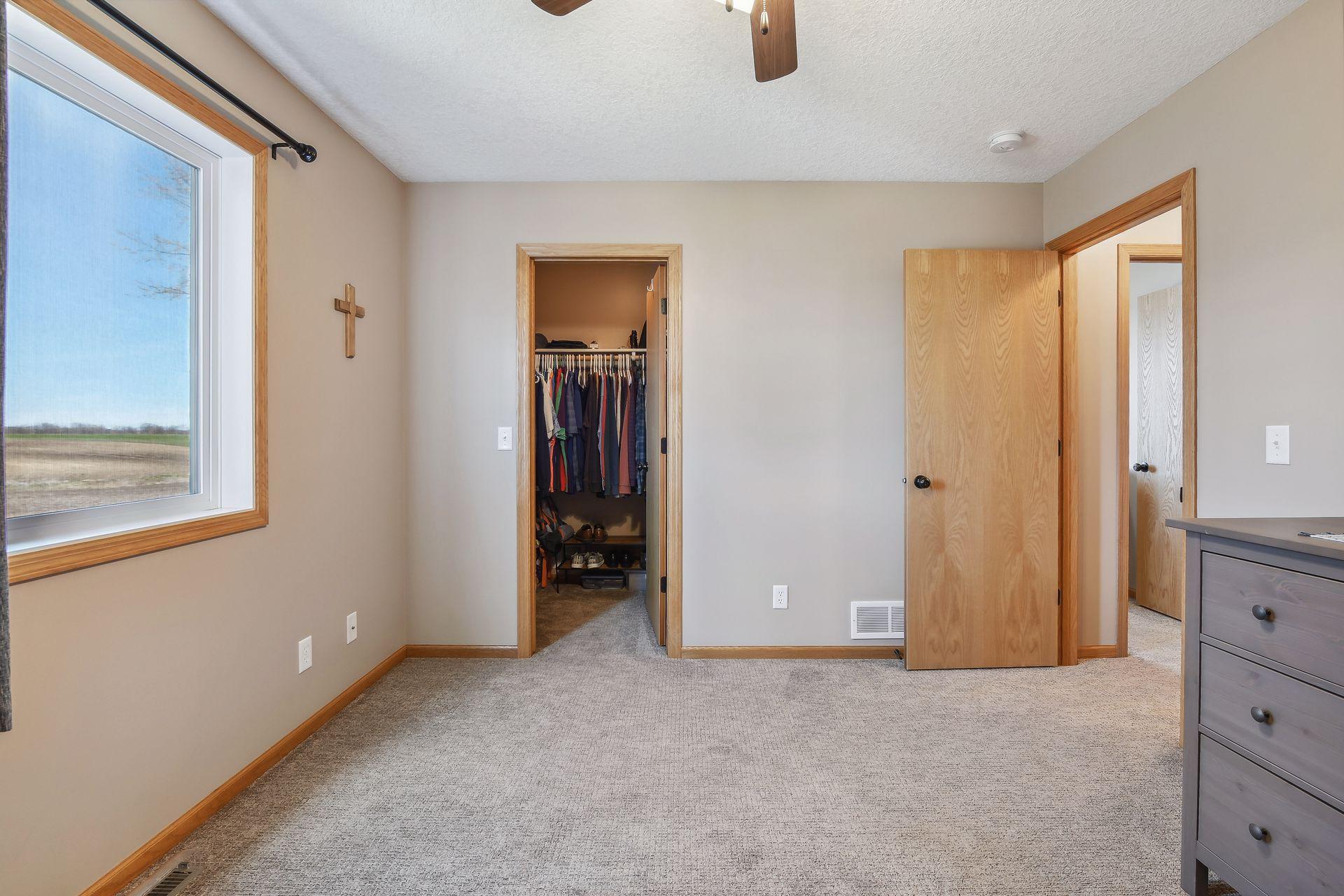 1007 White Tail Lane